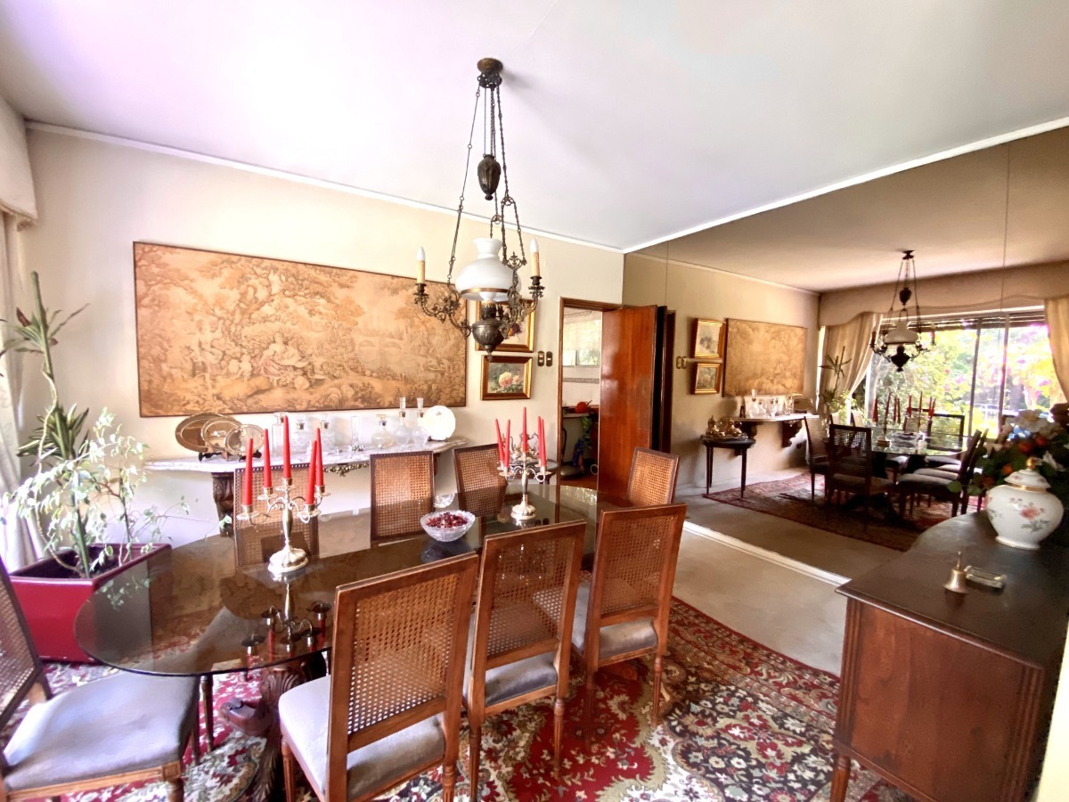 Venta Casa NOSP 5D 3B 4E 1B Parque Bicentenario - Vitacura