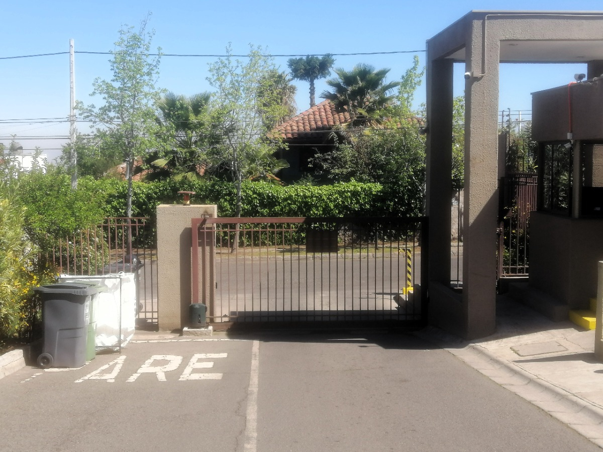 Venta Casa NP 5D en suite Walk-in cl&oacute;set 5B 3E 2B La Reina Alta - La Reina