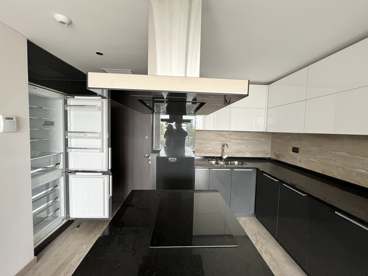 Arriendo Departamento NOSP 2D en suite Walk-in cl&oacute;set 2B La Dehesa - Lo Barnechea