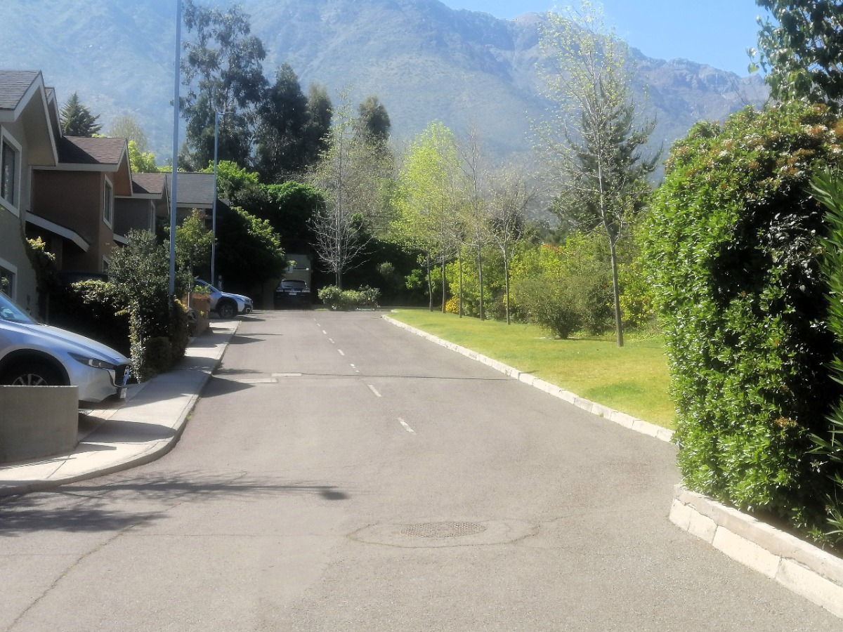 Venta Casa NP 5D en suite Walk-in cl&oacute;set 5B 3E 2B La Reina Alta - La Reina