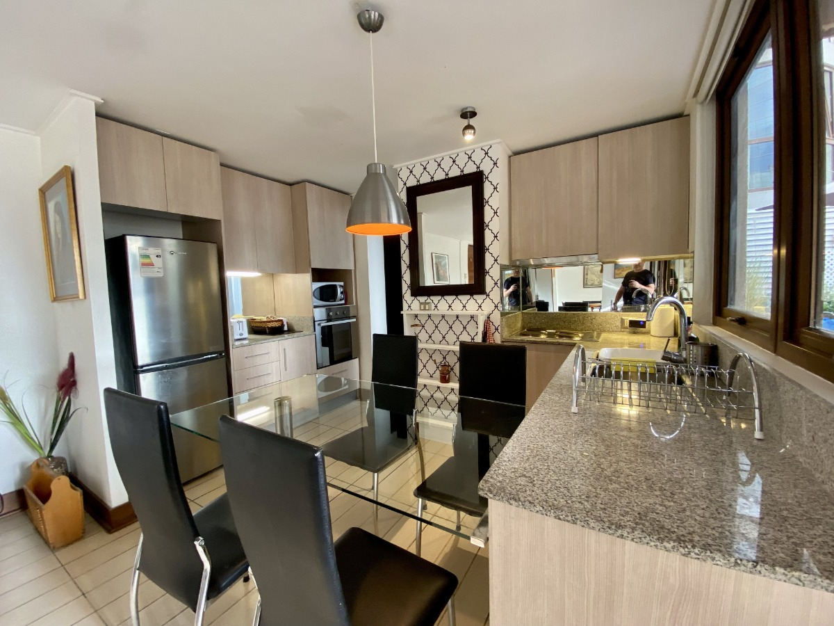 Venta Departamento NO 2D en suite Walk-in cl&oacute;set 2B 1E 1B Metro Manquehue - Apumanque - Las Condes