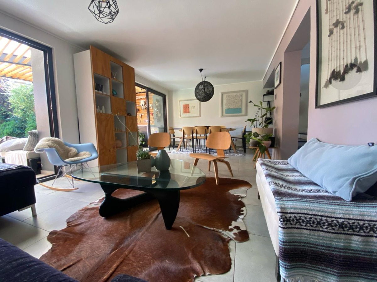 Venta Casa NO 4D en suite Walk-in cl&oacute;set 3B 2E Metro Pr&iacute;ncipe de Gales - Country Club - La Reina
