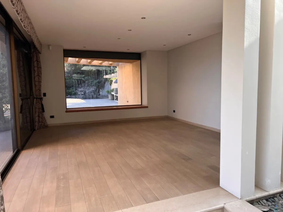 Venta Casa NO 3D 3B 10E 1B Lo Curro - Vitacura