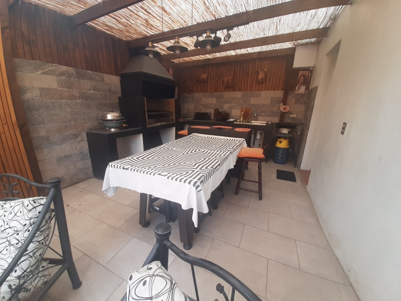 Venta Casa 4D Rotonda Atenas - Las Condes