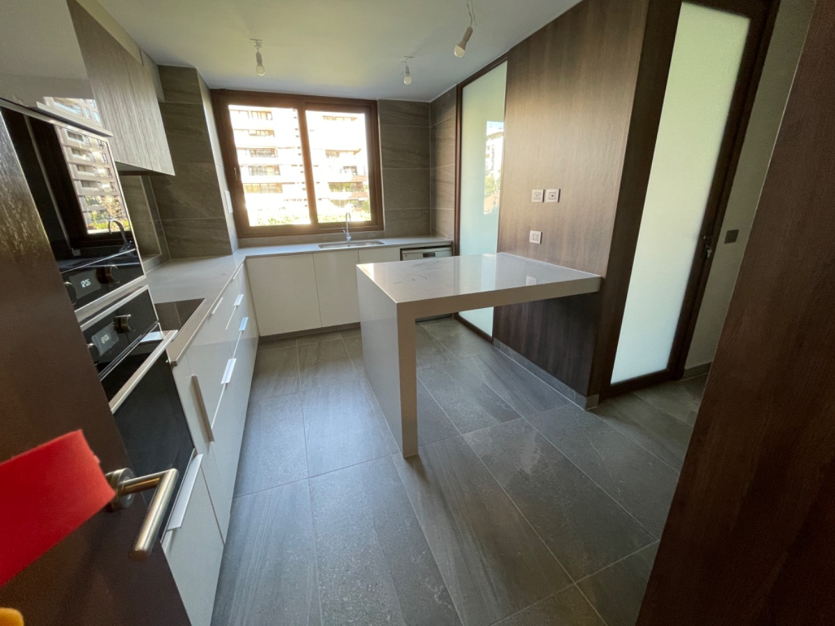 Arriendo Departamento SO 3D en suite Walk-in cl&oacute;set 3B 2E 1B Sebasti&aacute;n Elcano - Las Condes