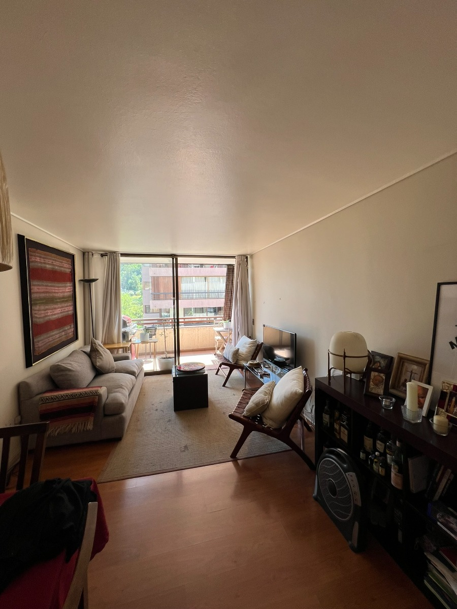 Arriendo Departamento 2D Barrio El Golf - Las Condes