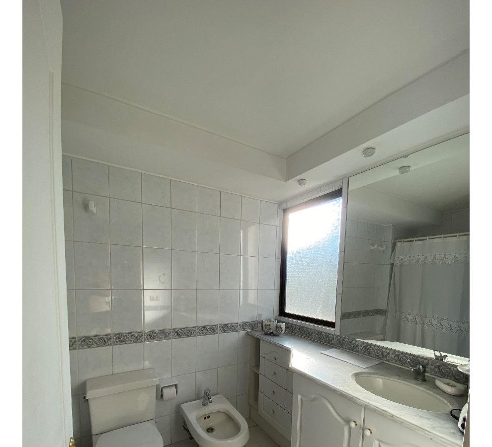 Venta Departamento 4D en suite Walk-in cl&oacute;set 4B 3E 1B Las Lilas - Providencia