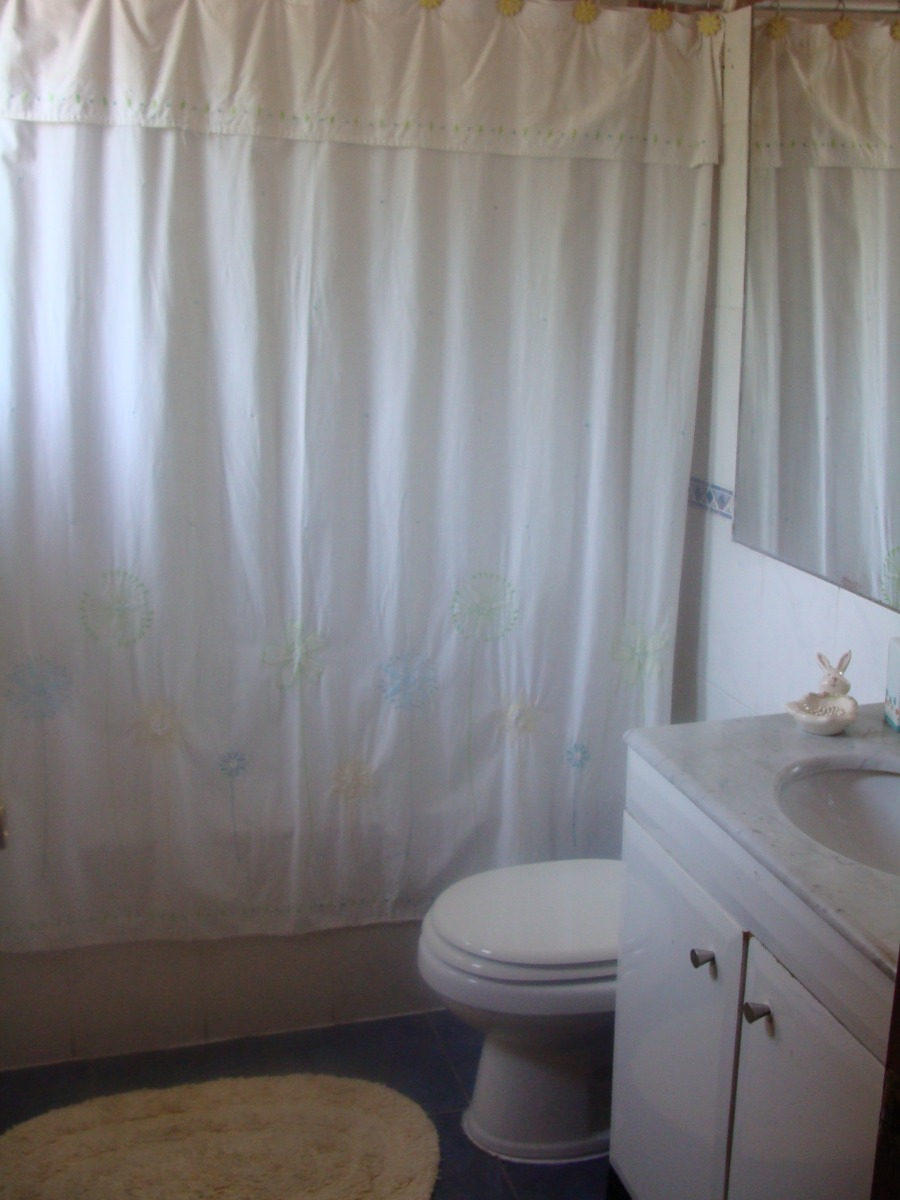 Arriendo Casa N 4D en suite 3B 2E Carlos Ossand&oacute;n - La Reina