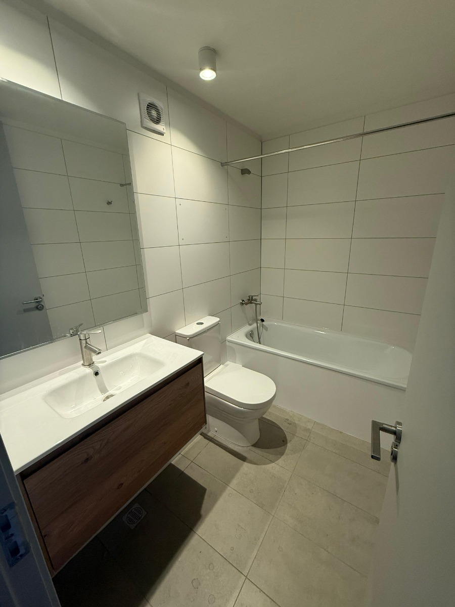 Arriendo Departamento NP 3D en suite 2B 1E 1B In&eacute;s de Su&aacute;rez - Providencia