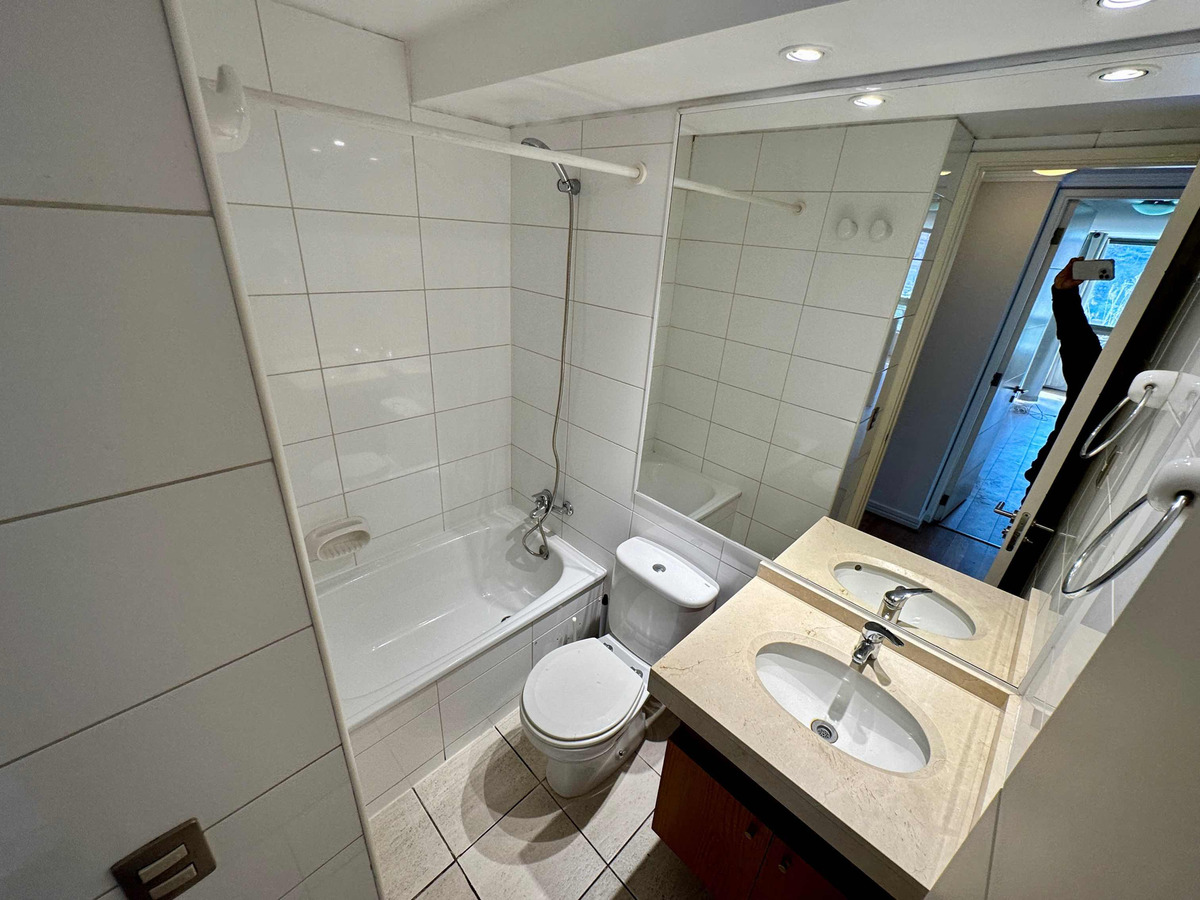 Arriendo Departamento NP 2D en suite Walk-in cl&oacute;set 2B 1E 1B Metro Manquehue - Apumanque - Las Condes