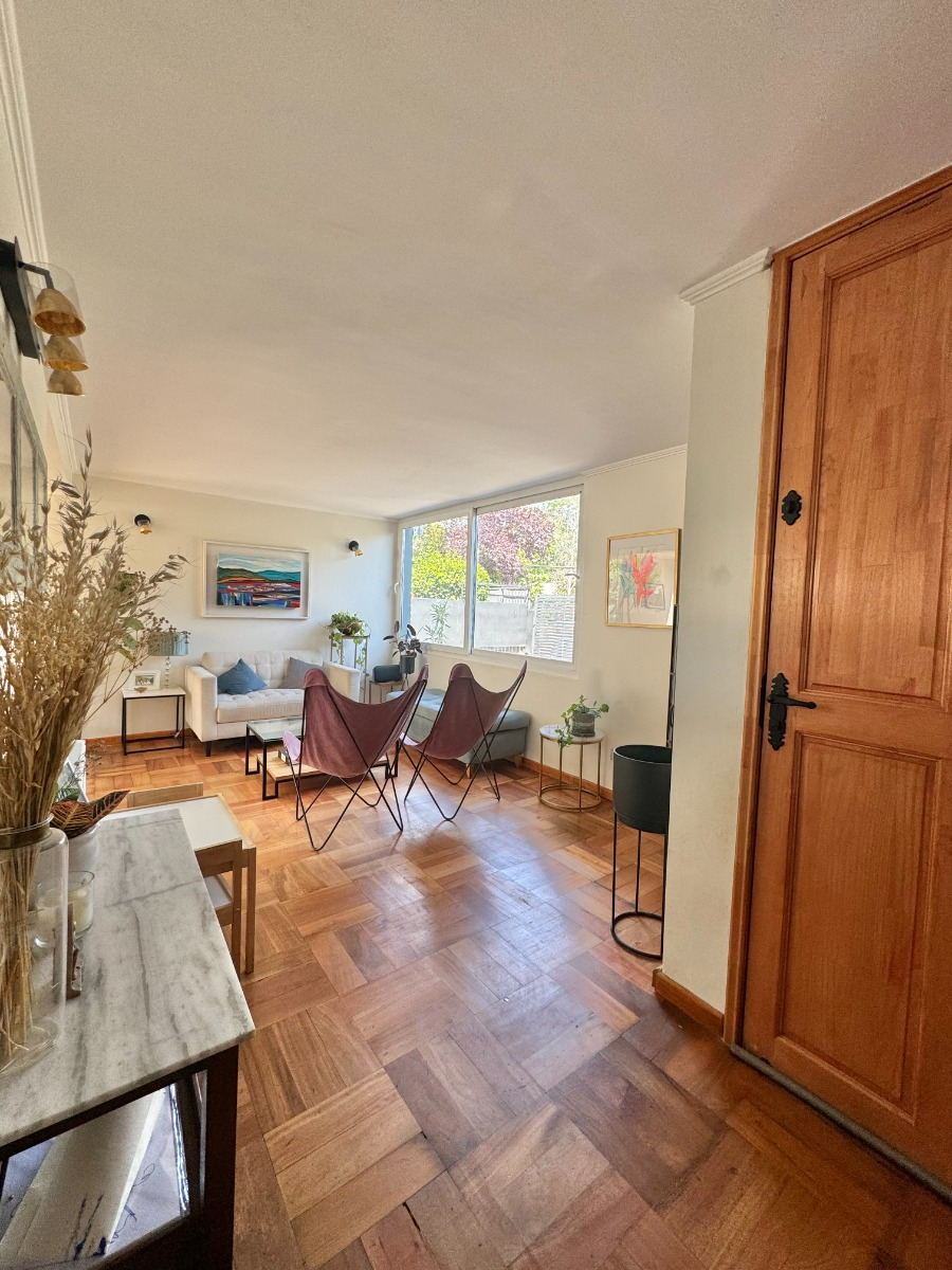 Venta Casa NO 3D 2B 2E 1B Alto Las Condes - Las Condes