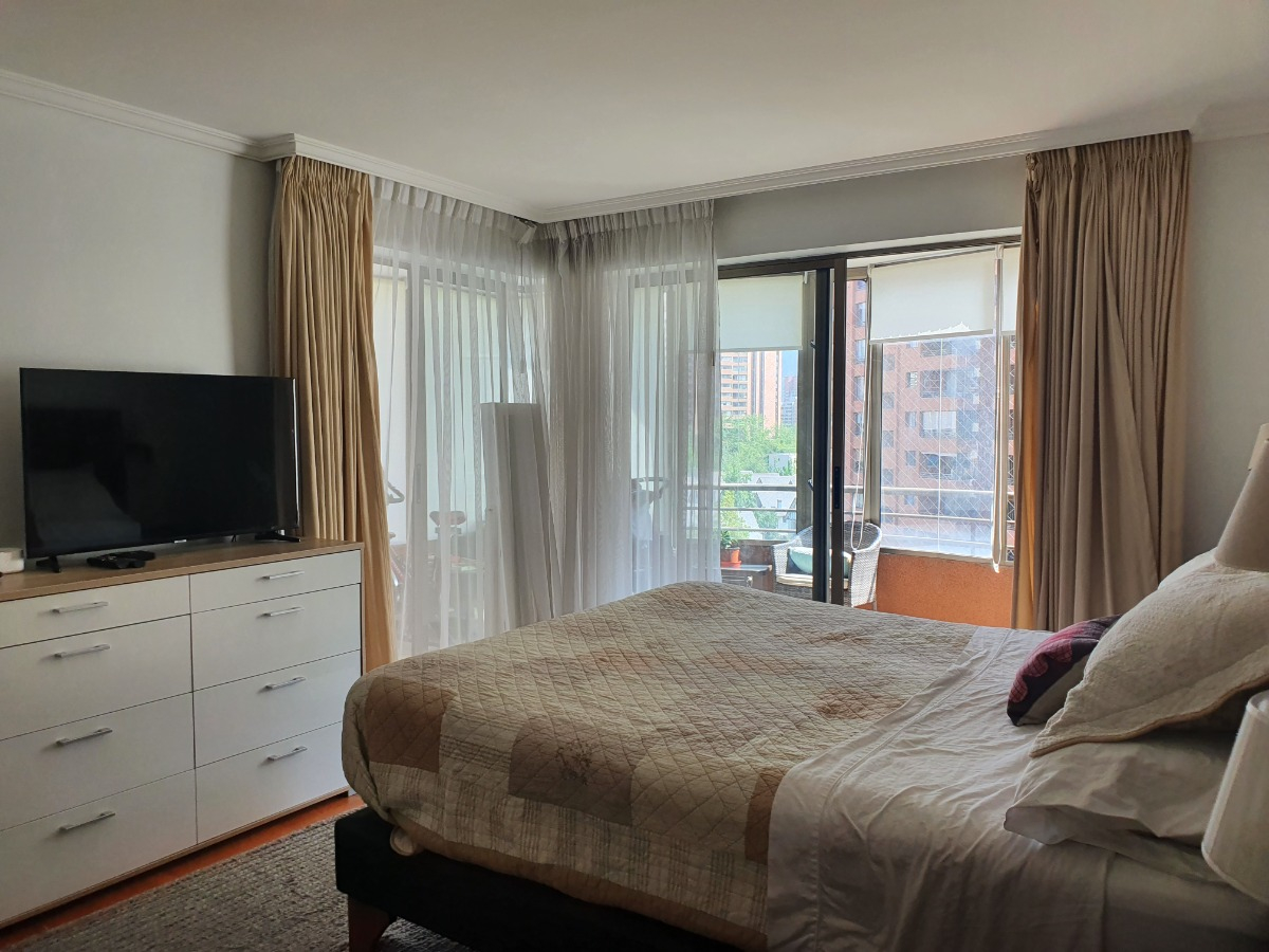 Venta Departamento 4D Metro Manquehue - Apumanque - Las Condes