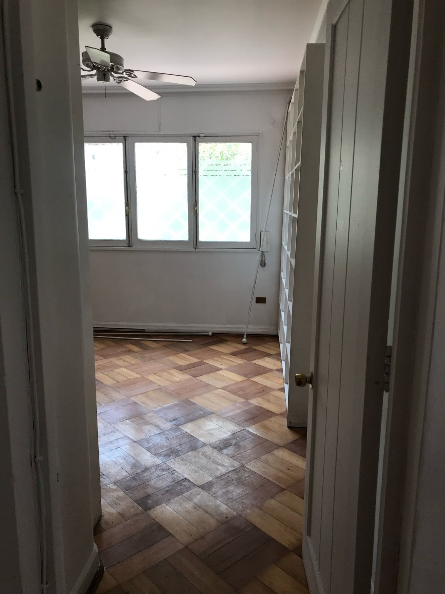 Arriendo Casa 6D 4B 3E 2B Metro Pr&iacute;ncipe de Gales - Country Club - La Reina