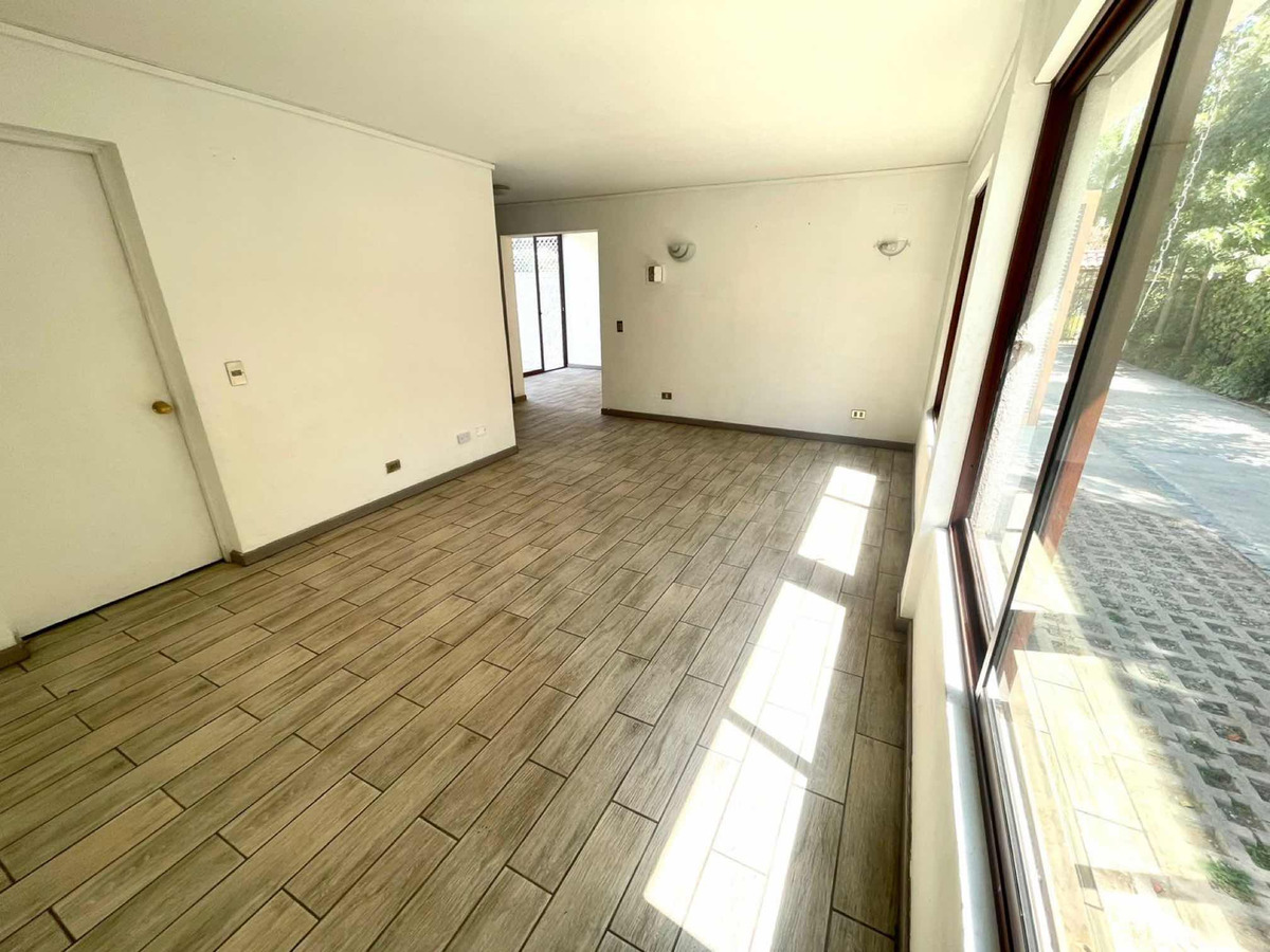 Arriendo Casa 3D 2B 1E Pepe Vila - La Reina