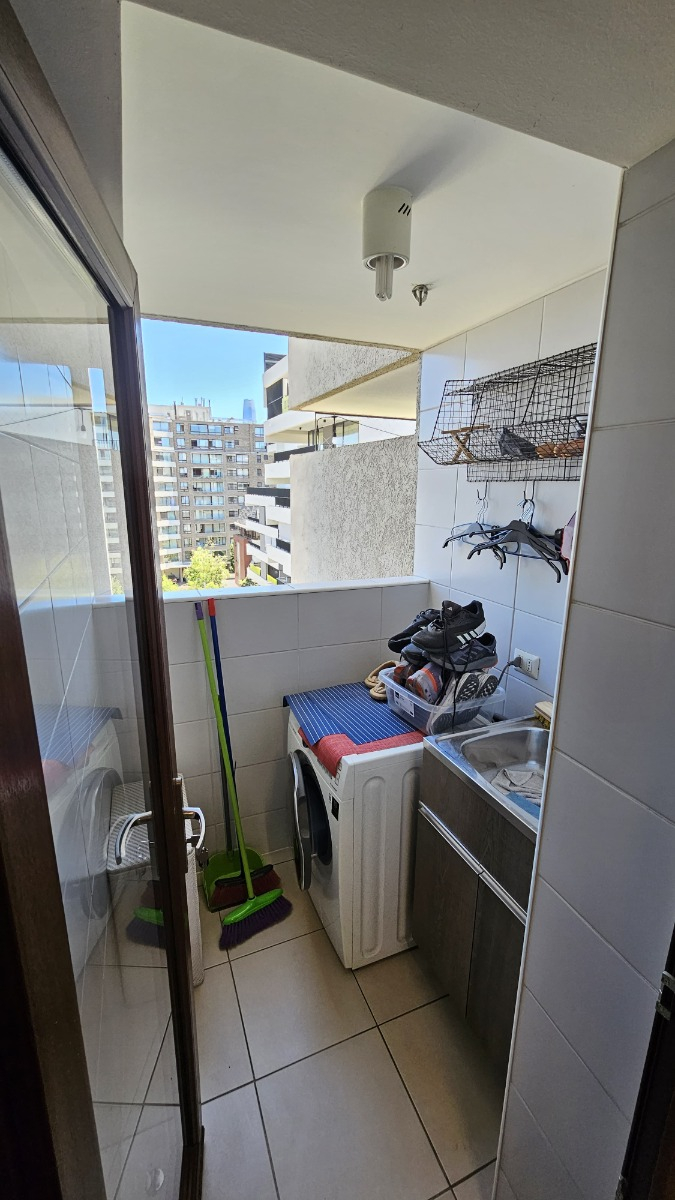 Arriendo Departamento NP 2D en suite Walk-in cl&oacute;set 2B 1E 1B Los Leones - Providencia