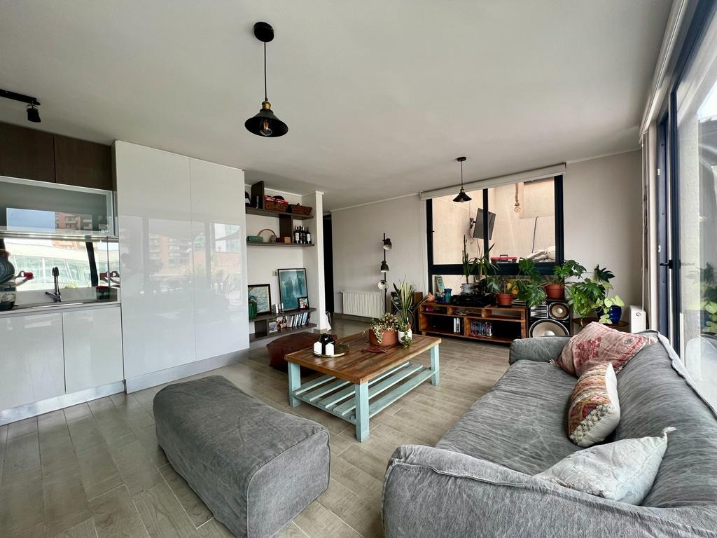Venta Departamento 2D Metro Hernando de Magallanes - Las Condes