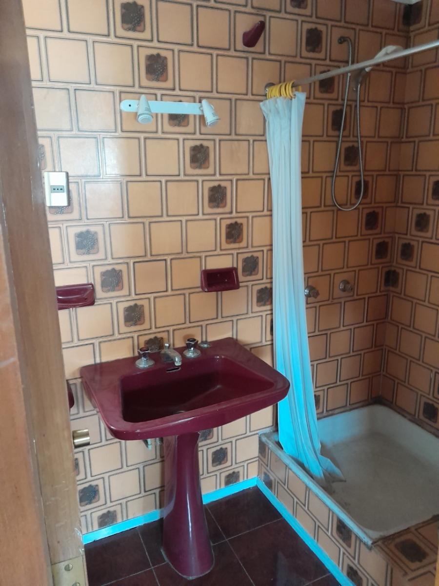 Venta Casa O 4D 4B 3E Metro Bilbao - Providencia