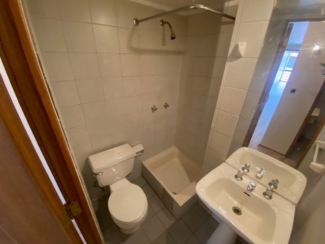 Arriendo Departamento NO 4D en suite Walk-in cl&oacute;set 4B 1E Parque Arauco - Las Condes