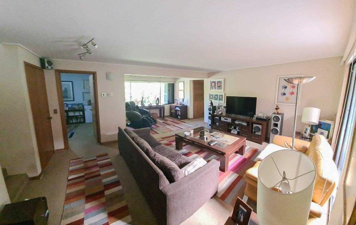 Venta Casa NO 6D en suite Walk-in cl&oacute;set 6B 3E 1B El Huinganal - Lo Barnechea