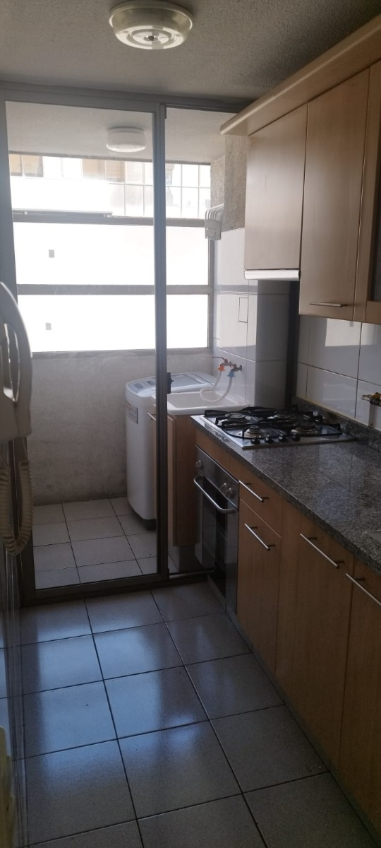 Arriendo Departamento O 2D en suite Walk-in cl&oacute;set 2B 1E 1B Barrio El Golf - Las Condes