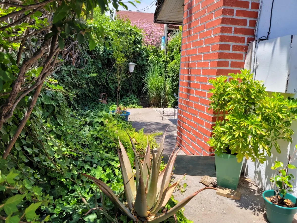Venta Casa NO 3D 2B 2E 1B Metro Sim&oacute;n Bolivar - La Reina