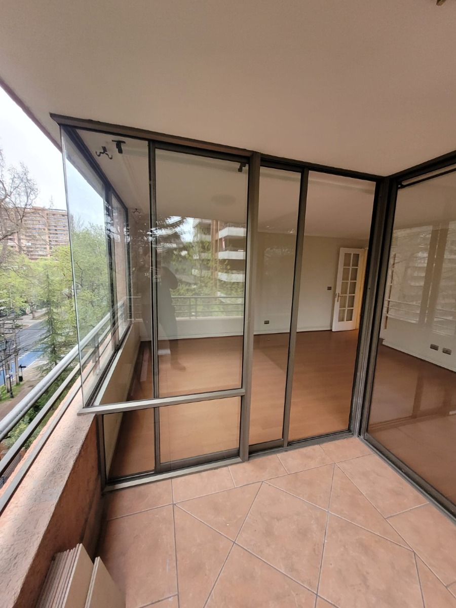 Venta Departamento O 3D en suite Walk-in cl&oacute;set 3B 1E 1B Los Leones - Providencia