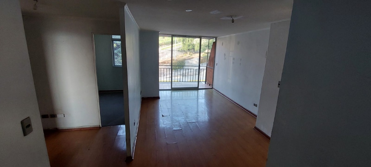 Venta Departamento O 3D en suite 2B 1E 1B Antigua Lo Barnechea - Lo Barnechea