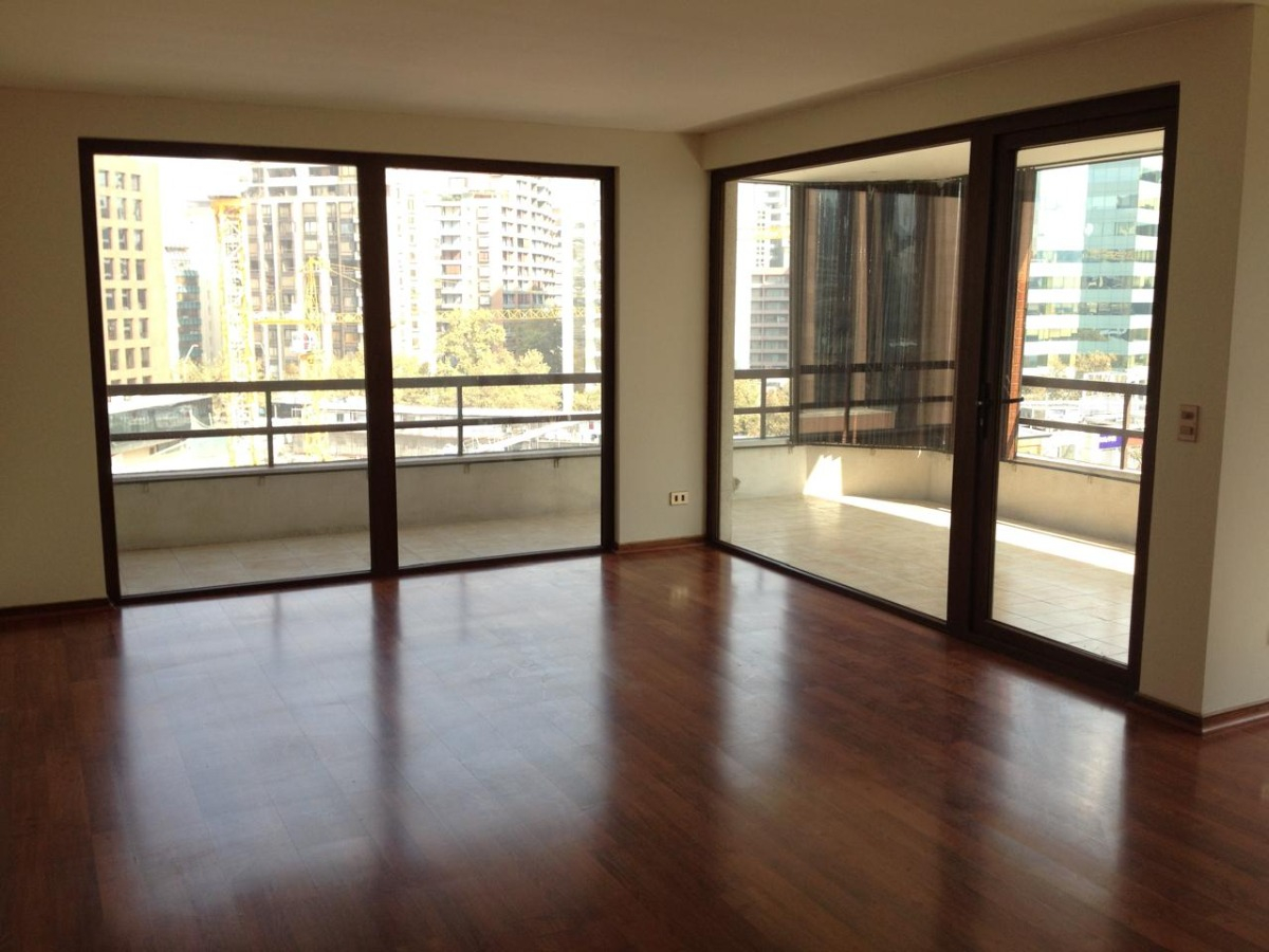 Arriendo Departamento NOSP 5D 4B 2E 1B Barrio El Golf - Las Condes