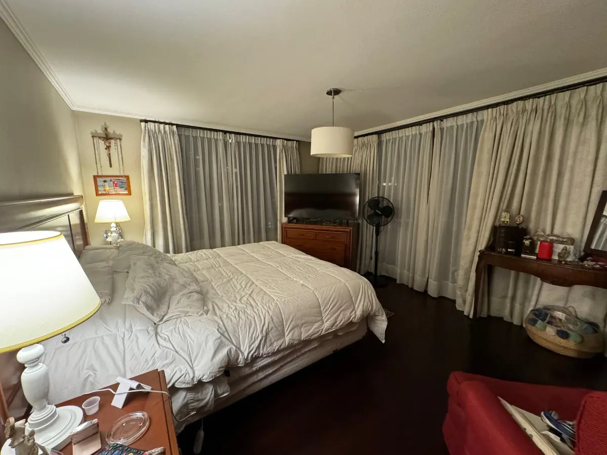 Venta Departamento O 4D en suite Walk-in cl&oacute;set 3B 2E 1B Metro Manquehue - Apumanque - Las Condes