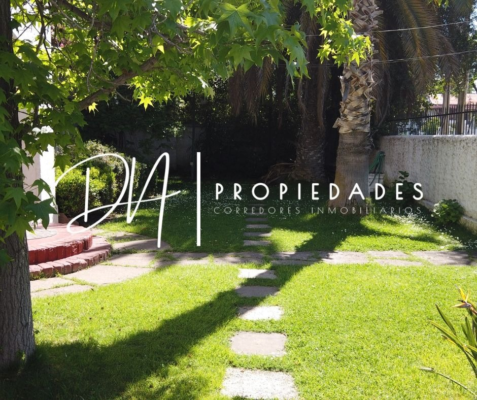 Venta Casa NOSP 5D en suite Walk-in cl&oacute;set 3B 5E 1B Estadio Nacional - &Ntilde;u&ntilde;oa