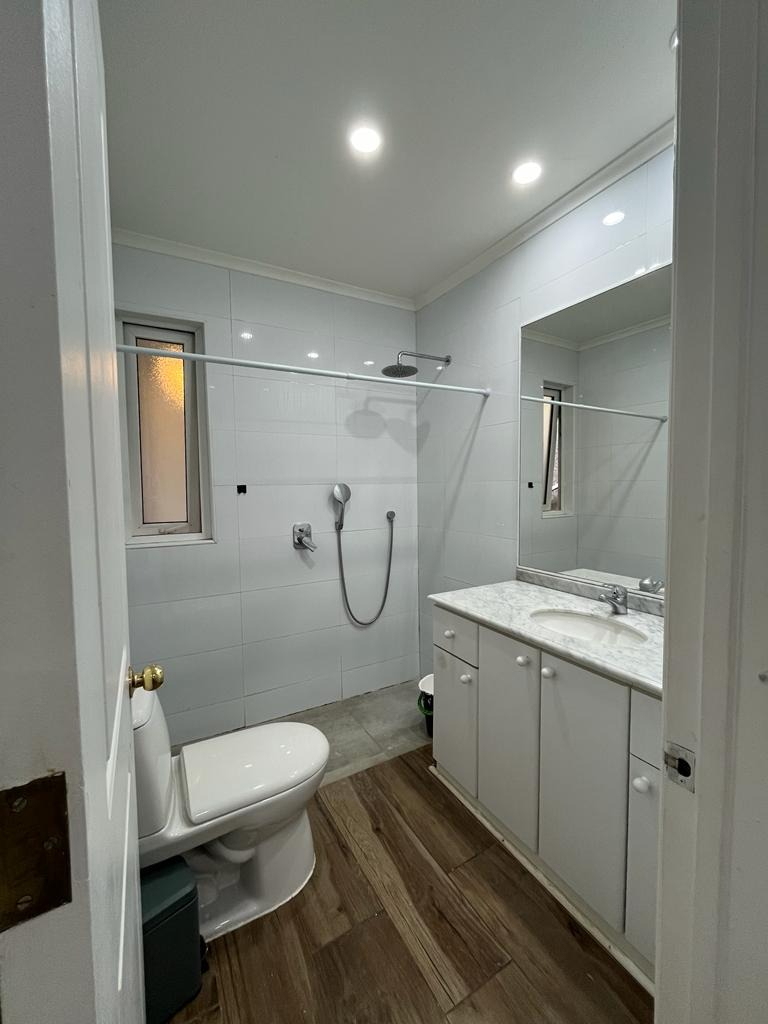 Arriendo Casa 2D Los Dominicos - Las Condes