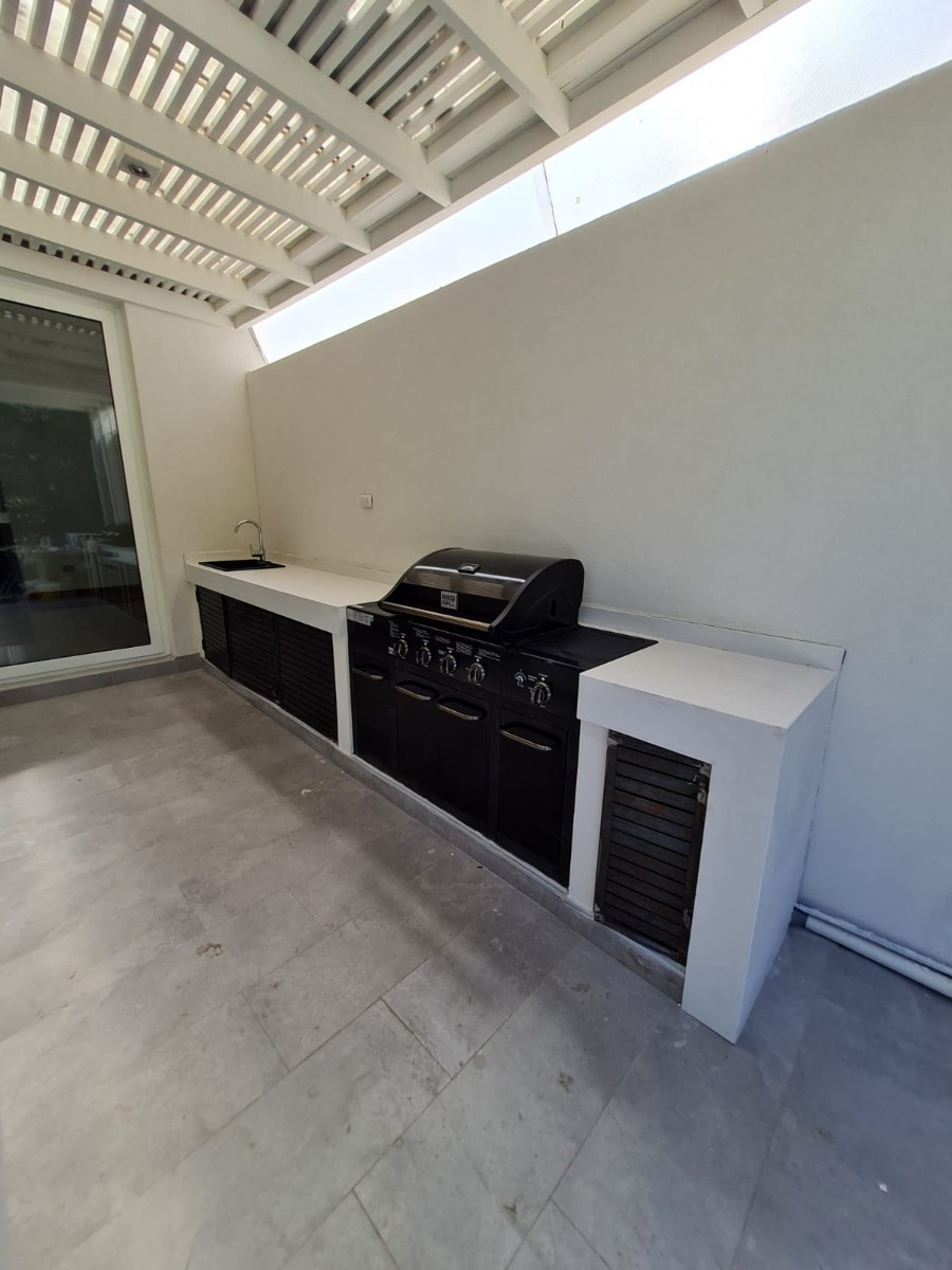 Venta Casa O 6D en suite Walk-in cl&oacute;set 6B 5E 1B  - Lo Barnechea