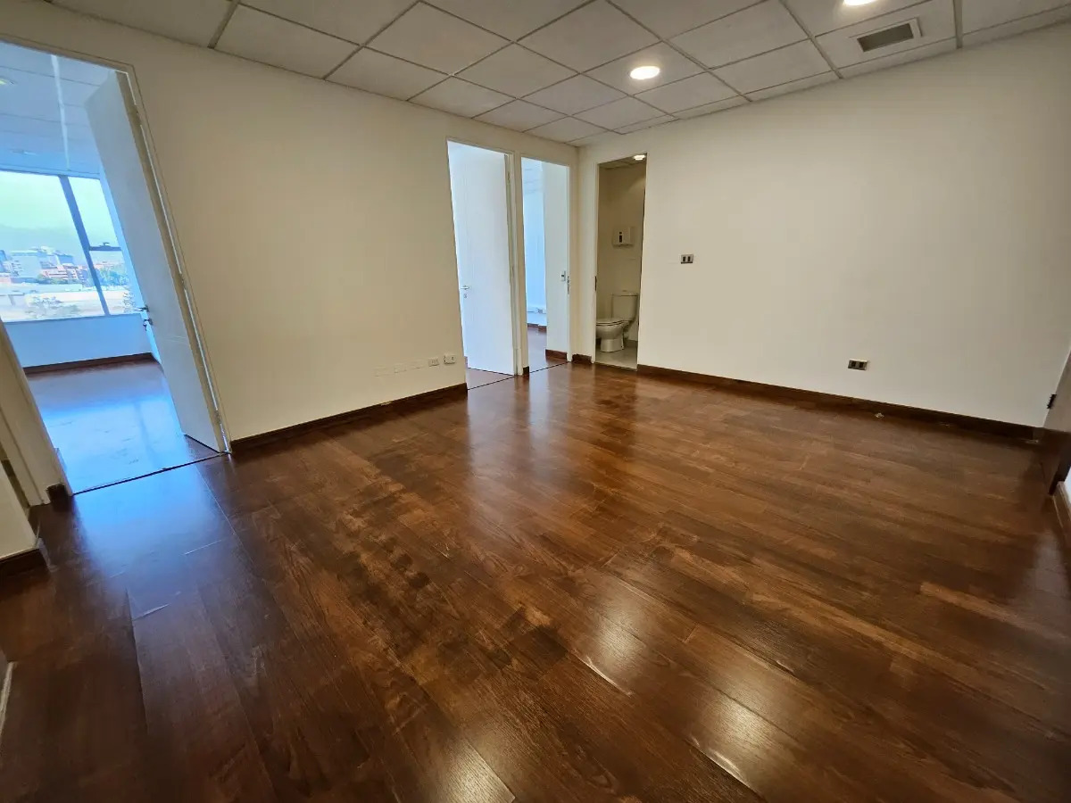 Arriendo Oficina N 2B 2E San Dami&aacute;n - Las Condes