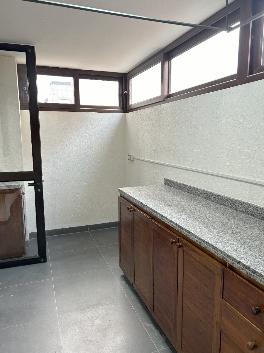 Arriendo Departamento NO 3D en suite 3B 2E 1B Metro Escuela Militar - Las Condes