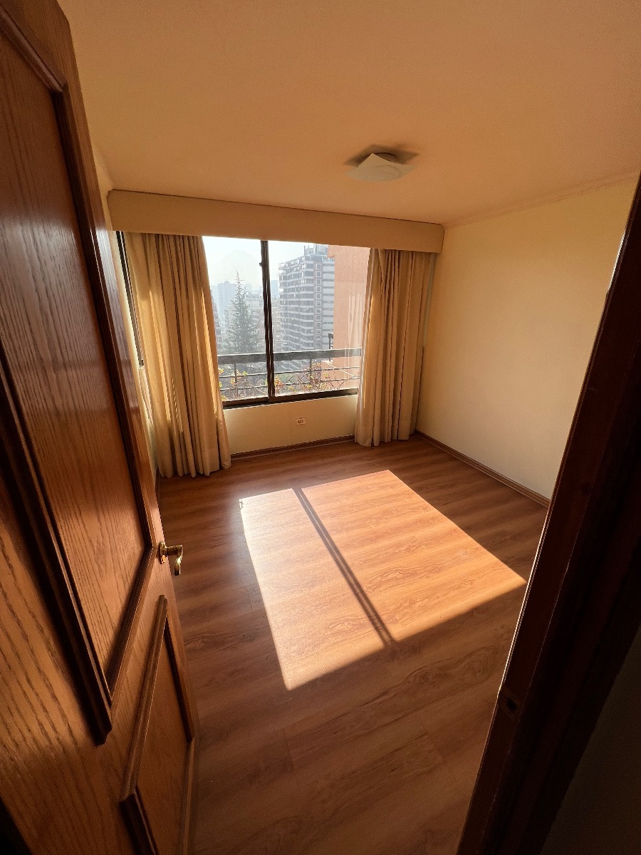 Venta Departamento 4D Sebasti&aacute;n Elcano - Las Condes