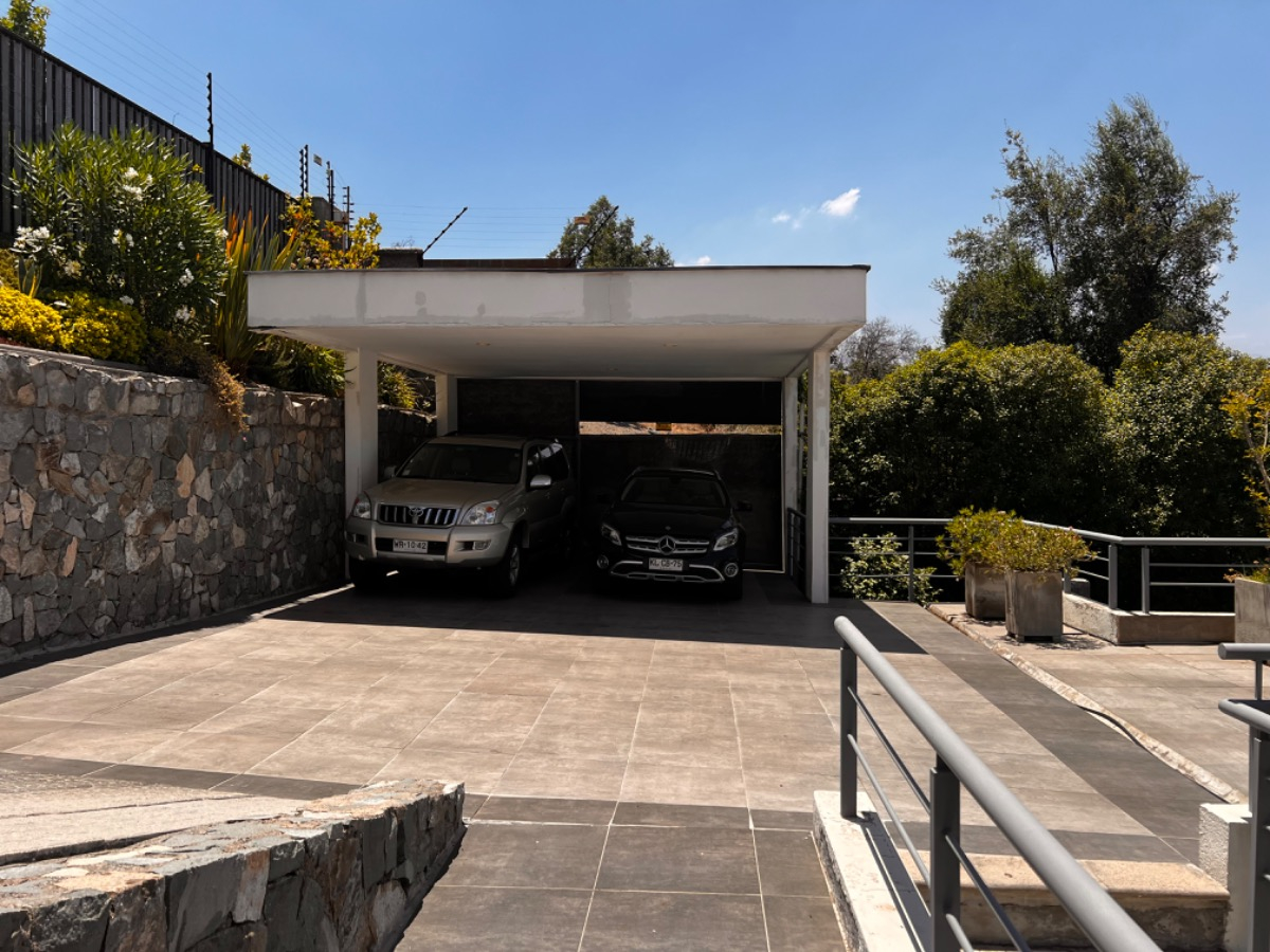 Arriendo Casa 4D 5B 3E 1B Los Trapenses - Lo Barnechea