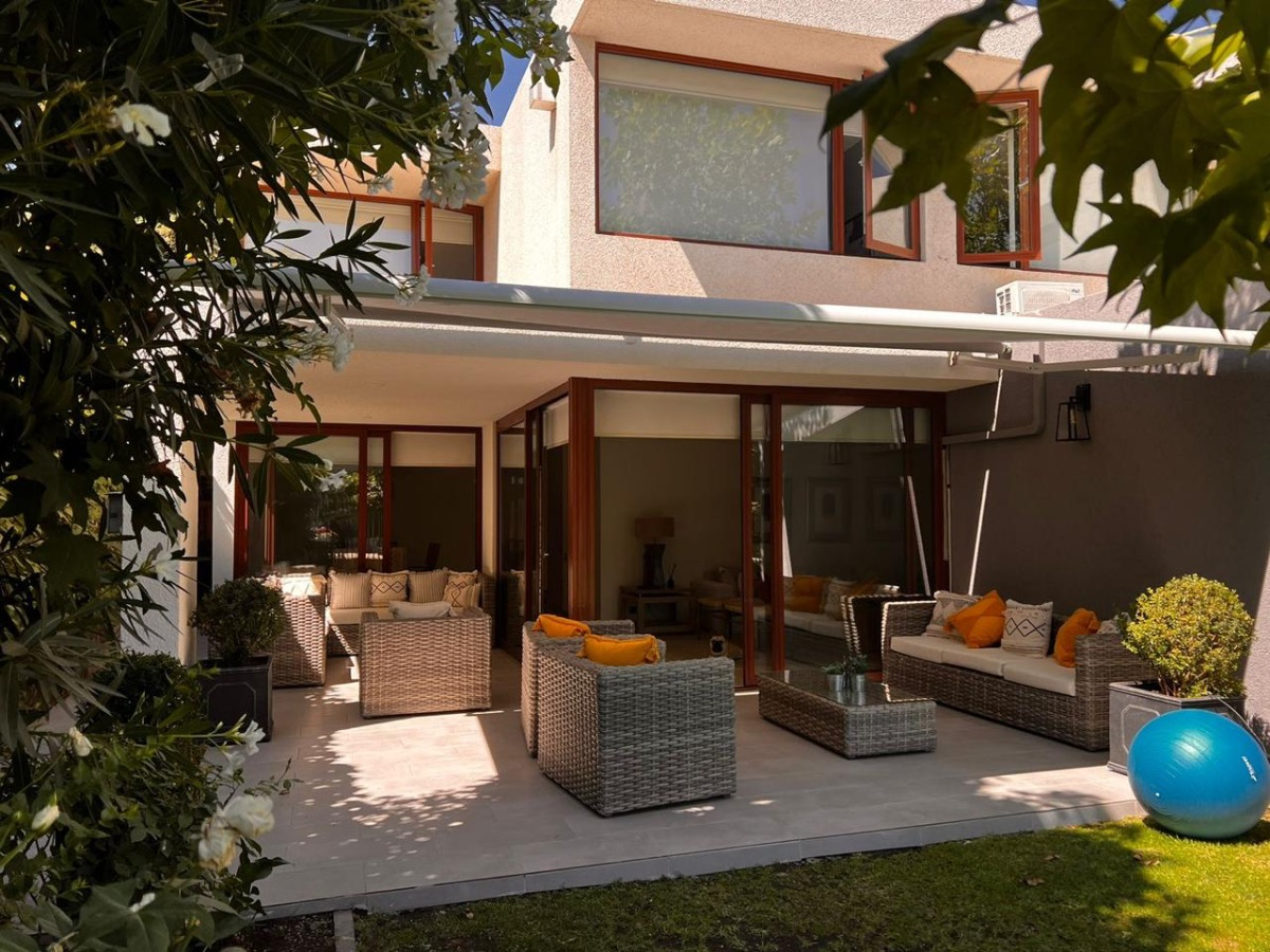 Arriendo Casa NO 5D Walk-in cl&oacute;set 4B 4E 1B Los Trapenses - Lo Barnechea