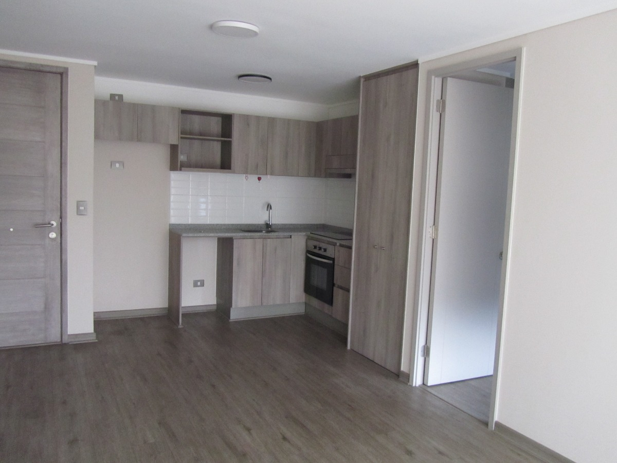 Venta Departamento O 2D en suite 2B 1E 1B Antigua Lo Barnechea - Lo Barnechea