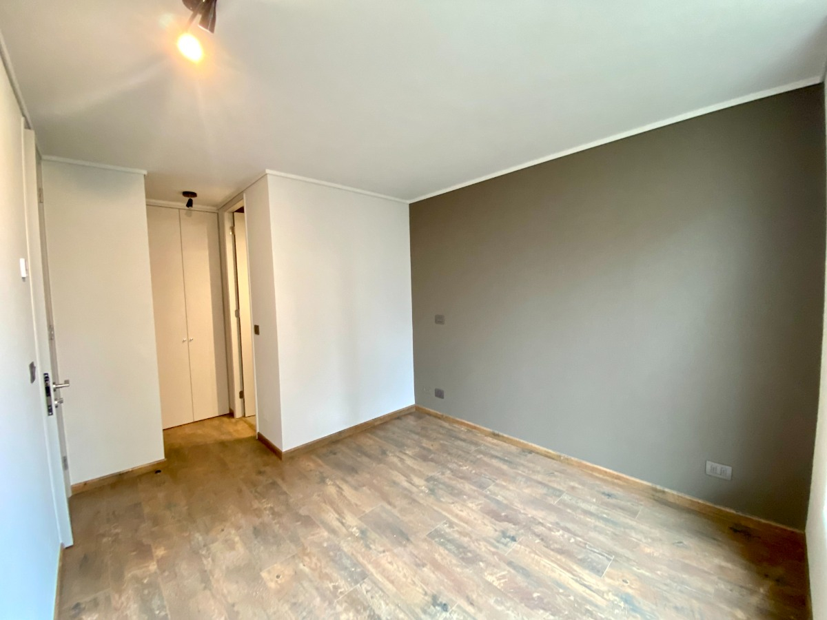 Arriendo Departamento 2D Metro Hernando de Magallanes - Las Condes