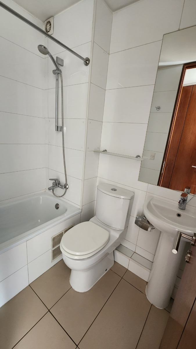 Arriendo Departamento NO 3D en suite Walk-in cl&oacute;set 3B 2E 1B Quinchamal&iacute; - Las Condes
