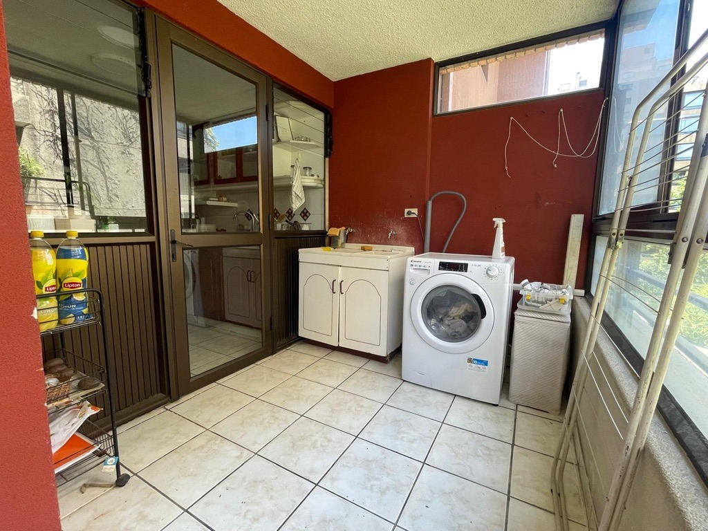 Venta Departamento NO 4D en suite 4B 2E 1B Metro Escuela Militar - Las Condes