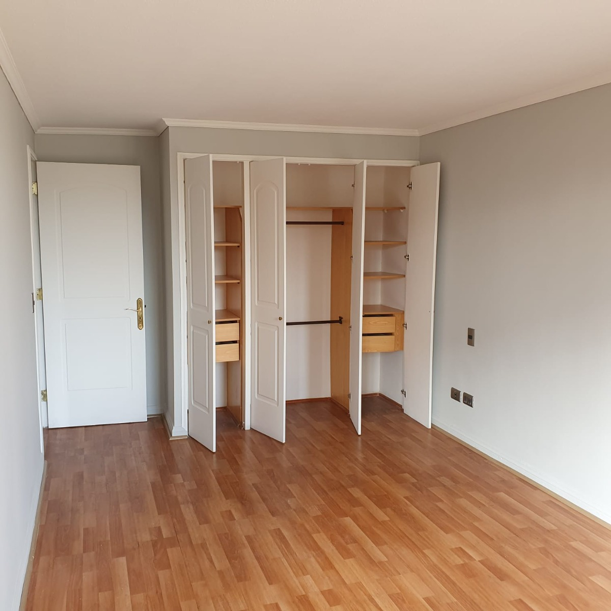 Arriendo Departamento N 2D 1B 1E 1B Sebasti&aacute;n Elcano - Las Condes