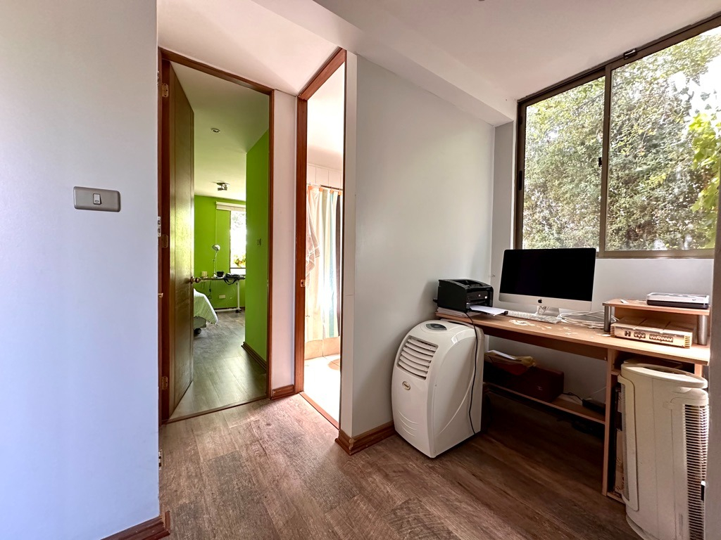 Venta Casa NO 6D en suite Walk-in cl&oacute;set 5B 2E 1B San Carlos de Apoquindo - Las Condes