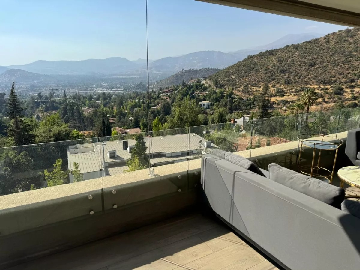 Arriendo Departamento NO 3D en suite Walk-in cl&oacute;set 4B 2E 1B Quinchamal&iacute; - Las Condes