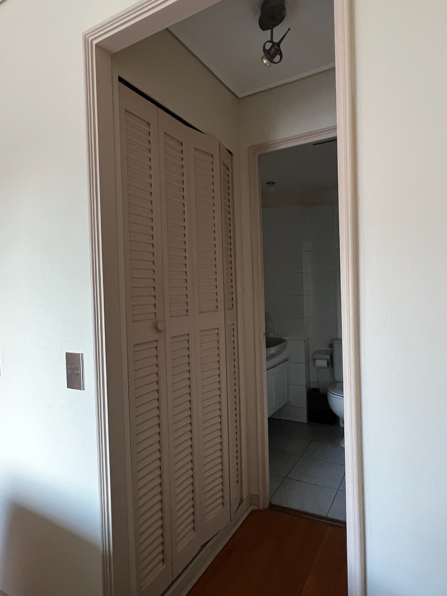 Arriendo Departamento 2D Barrio El Golf - Las Condes