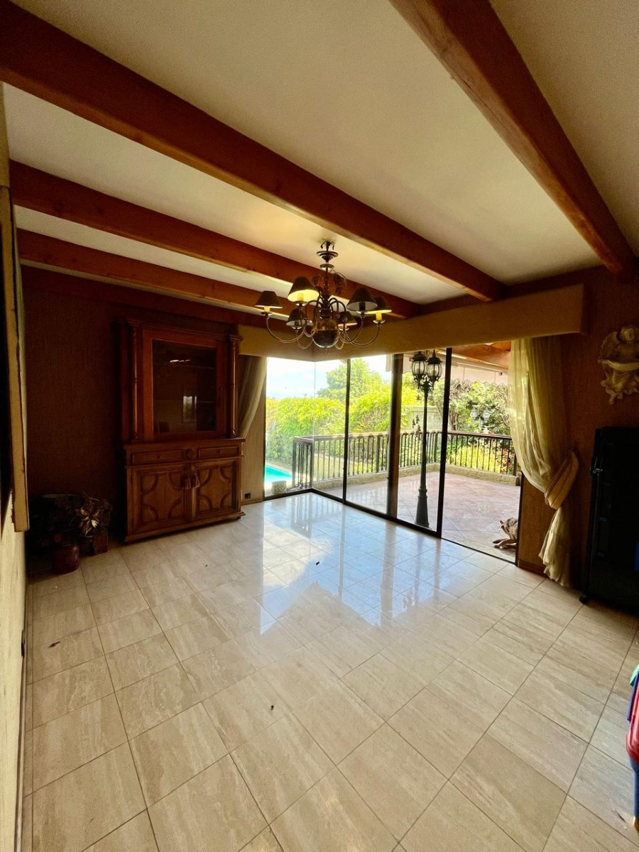 Venta Casa NP 5D en suite Walk-in cl&oacute;set 6B 3E 2B Los Dominicos - Las Condes