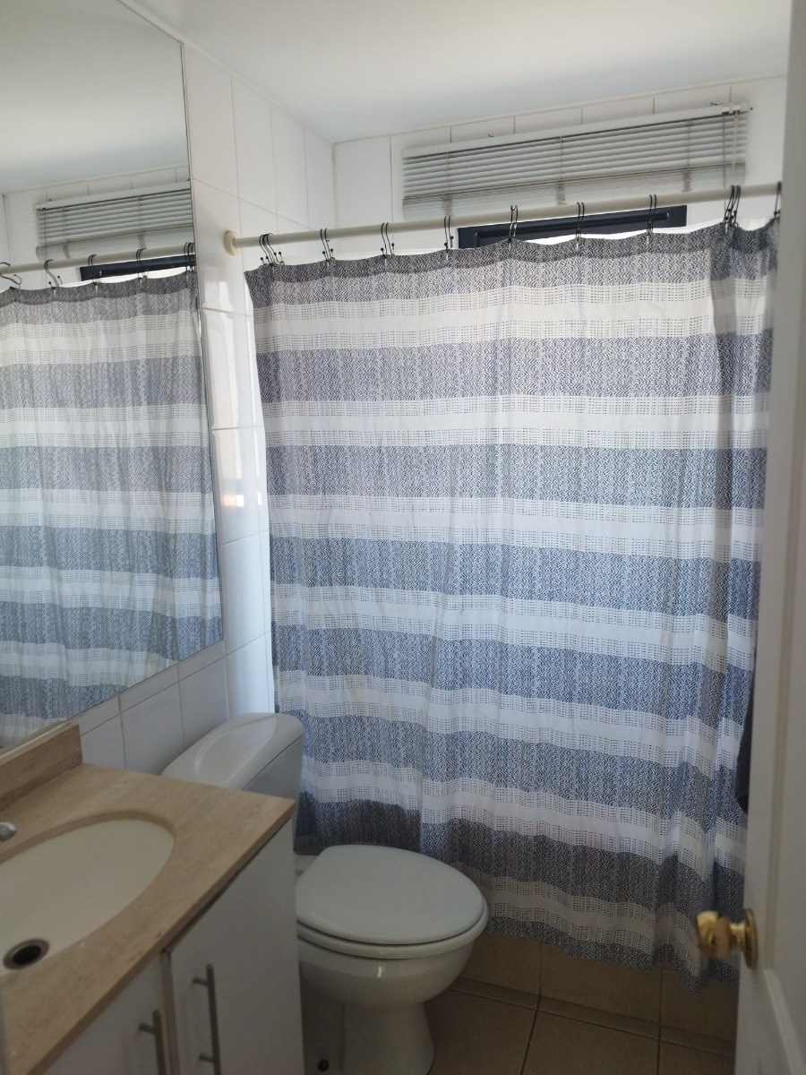 Arriendo Casa NO 4D 4B 3E 1B San Carlos de Apoquindo - Las Condes