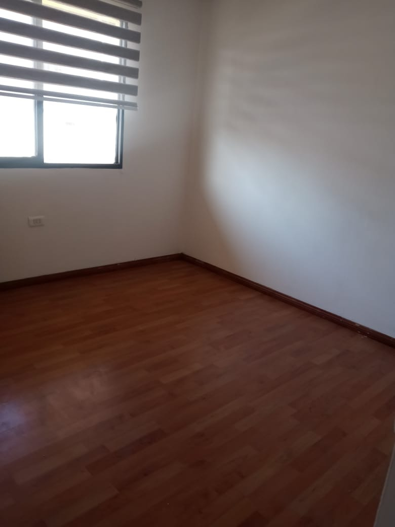 Arriendo Casa NO 6D en suite 4B 1E 1B In&eacute;s de Su&aacute;rez - Providencia