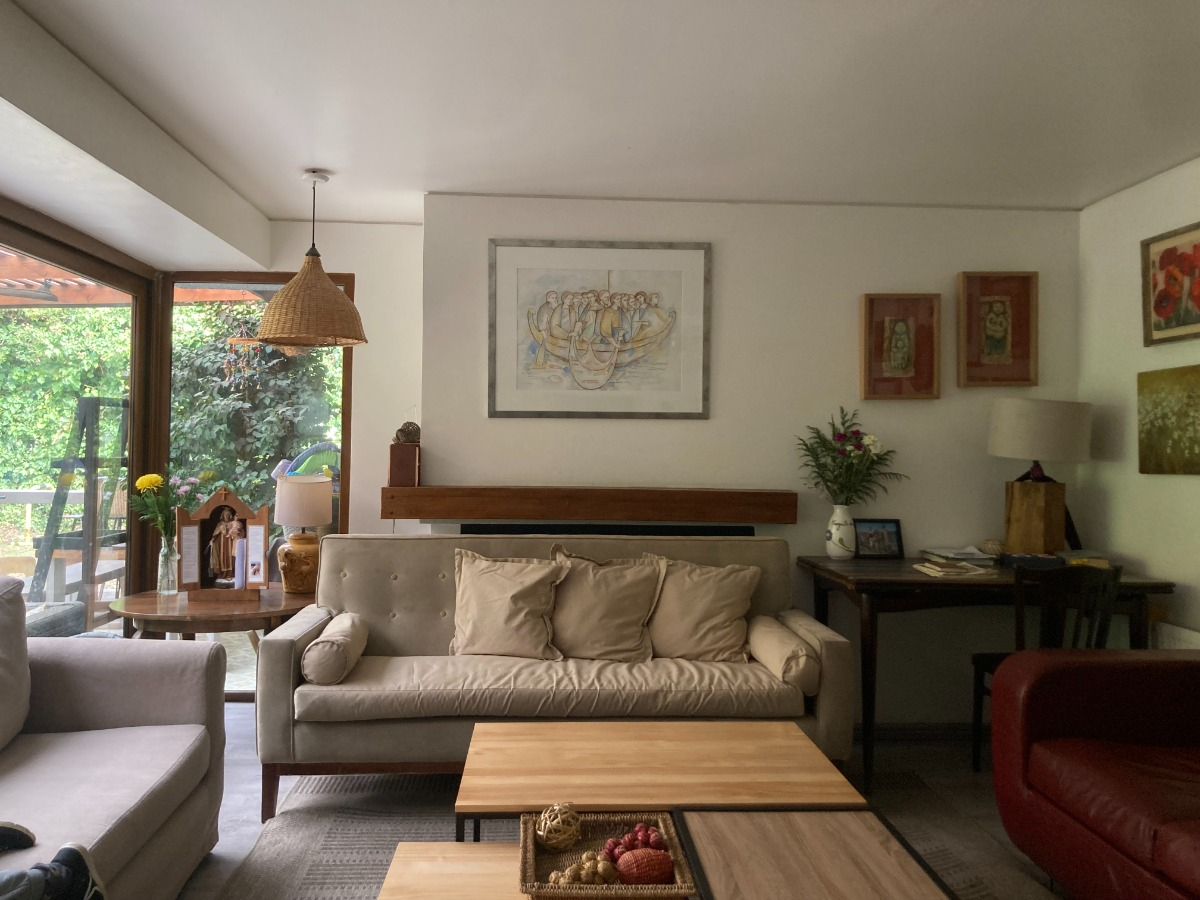Venta Casa NO 6D en suite 4B 2E 1B San Carlos de Apoquindo - Las Condes