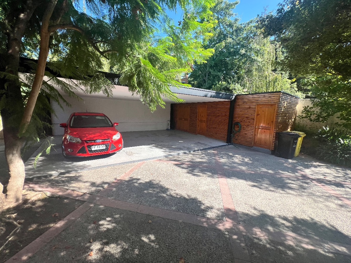 Arriendo Casa O 4D en suite Walk-in cl&oacute;set 3B 4E 2B Los Trapenses - Lo Barnechea